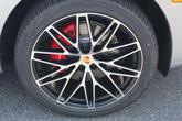 Thumbnail of 2025 Dolomite Silver Metallic Porsche Macan