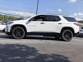 Thumbnail of 2022 Summit White Chevrolet Traverse