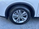Thumbnail of 2025 Platinum White Pearl Acura MDX