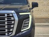 Thumbnail of 2025 Onyx Black GMC Yukon