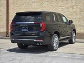 Thumbnail of 2025 Onyx Black GMC Yukon