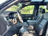 Thumbnail of 2024 Midnight Blue Metallic GMC Yukon