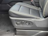 Thumbnail of 2025 Onyx Black GMC Yukon XL
