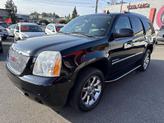 Photo of 2012 Carbon Black Metallic GMC Yukon
