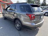Thumbnail of 2016 Magnetic Metallic Ford Explorer