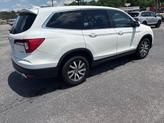 Thumbnail of 2019 White Honda Pilot
