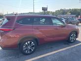 Thumbnail of 2020 Red Toyota Highlander
