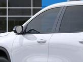 Thumbnail of 2025 Summit White Chevrolet Traverse