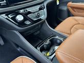 Thumbnail of 2025 Ceramic Gray Clearcoat Chrysler Pacifica