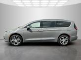 Thumbnail of 2025 Ceramic Gray Clearcoat Chrysler Pacifica