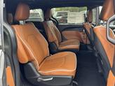 Thumbnail of 2025 Ceramic Gray Clearcoat Chrysler Pacifica
