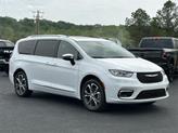 Thumbnail of 2025 Bright White Clearcoat Chrysler Pacifica