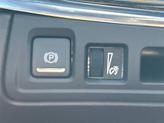 Thumbnail of 2020 Manhattan Noir Metallic Cadillac XT5