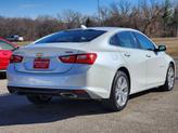 Thumbnail of 2017 White Chevrolet Malibu