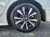 Thumbnail of 2022 Platinum White Pearl Honda Civic