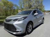 Photo of 2022 Silver Toyota Sienna