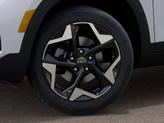 Thumbnail of 2025 Snow White Pearl Kia Seltos