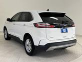 Thumbnail of 2022 White Ford Edge