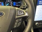 Thumbnail of 2022 White Ford Edge