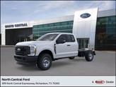 Photo of 2025 Oxford White Ford F-350