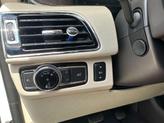 Thumbnail of 2018 White Platinum Metallic Tri-Coat Lincoln Navigator L
