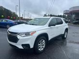 Photo of 2019 Summit White Chevrolet Traverse