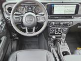 Thumbnail of 2025 Black Clearcoat Jeep Gladiator
