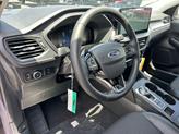 Thumbnail of 2025 Agate Black Metallic Ford Escape