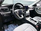 Thumbnail of 2021 Blue Ford Explorer