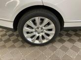 Thumbnail of 2017 Fuji White Land Rover Range Rover