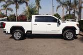 Thumbnail of 2022 Summit White GMC Sierra 2500