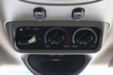 Thumbnail of 2003 Oxford White Clearcoat Ford Excursion