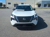 Thumbnail of 2025 Everest White P Nissan Rogue