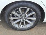 Thumbnail of 2025 Platinum White Pearl Acura Integra