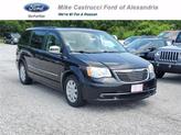 Photo of 2011 Brilliant Black Crystal Pearlcoat Chrysler Town & Country
