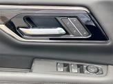 Thumbnail of 2025 Summit White GMC Yukon XL