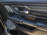 Thumbnail of 2020 Diamond Black Crystal Pearlcoat RAM 1500