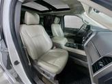 Thumbnail of 2020 White Ford Expedition