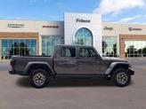 Thumbnail of 2025 Granite Crystal Metallic Clearcoat Jeep Gladiator