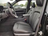 Thumbnail of 2025 Diamond Black Crystal Pearlcoat Jeep Grand Cherokee