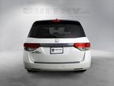 Thumbnail of 2016 White Diamond Pearl Honda Odyssey
