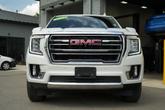 Thumbnail of 2023 White Frost Tricoat GMC Yukon