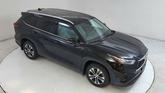 Thumbnail of 2021 Black Toyota Highlander