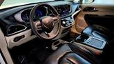 Thumbnail of 2022 White Chrysler Pacifica