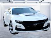 Photo of 2019 White Chevrolet Camaro
