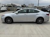 Thumbnail of 2016 Silver Lexus ES 350