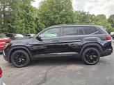 Thumbnail of 2025 Deep Black Pearl Effect Volkswagen Atlas