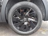 Thumbnail of 2025 Deep Black Pearl Effect Volkswagen Atlas