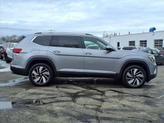 Thumbnail of 2025 Silver Mist Metallic Volkswagen Atlas