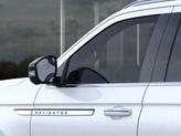 Thumbnail of 2025 Pristine White Metallic Tri-Coat Lincoln Navigator